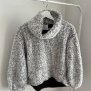 Lululemon sweater